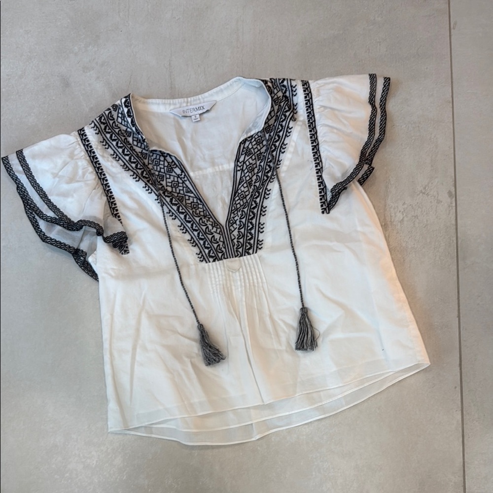 Intermix White and Black Embroidered Flutter Sleeve Blouse